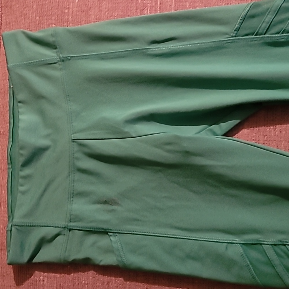 Kids active wear
